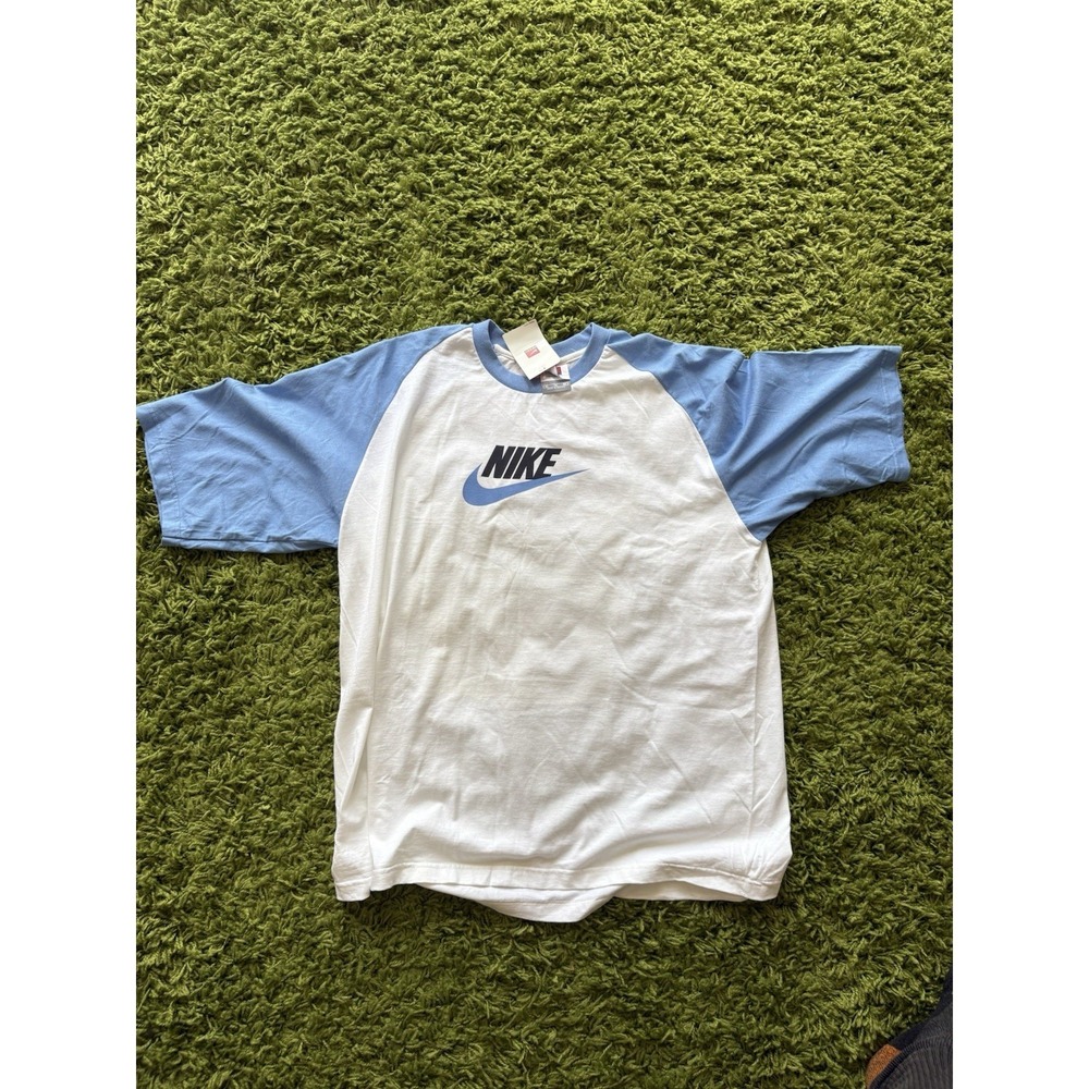 Men's Y2K Nike Tshirt Size XL NWT